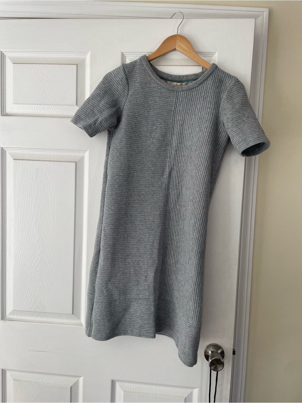 Boden Gray Ribbed Short-Sleeve Mini Dress